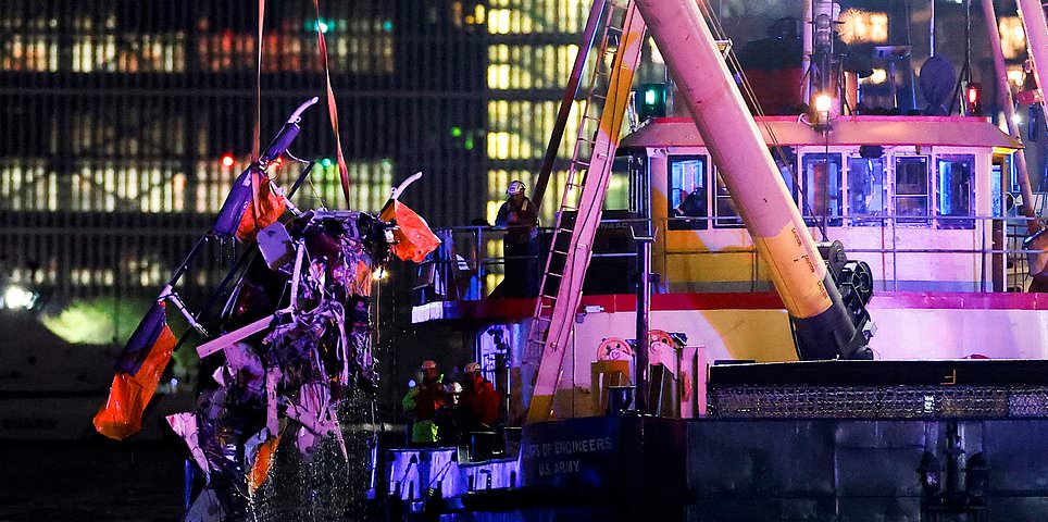 Trump promises answers as divers search Hudson River to investigate New York helicopter crash: Live updates