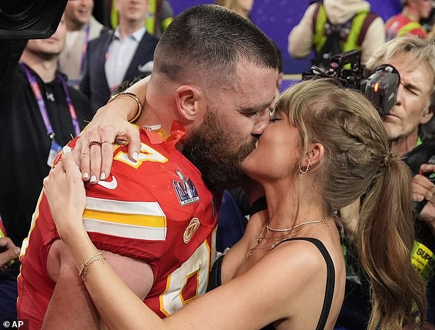 New Nostradamus who foresaw COVID-19 makes shocking prediction about Taylor Swift and Travis Kelce’s future